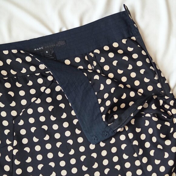 Vintage Y2K MARC JACOBS Black White 100% Silk Floral Dot Print Skirt 6 - Picture 2 of 2